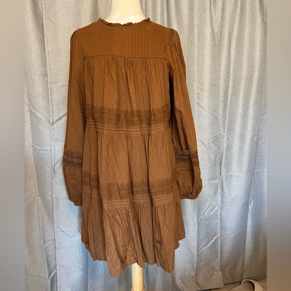 Women dress
